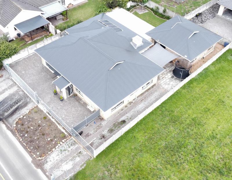 5 Bedroom Property for Sale in Die Bult Western Cape